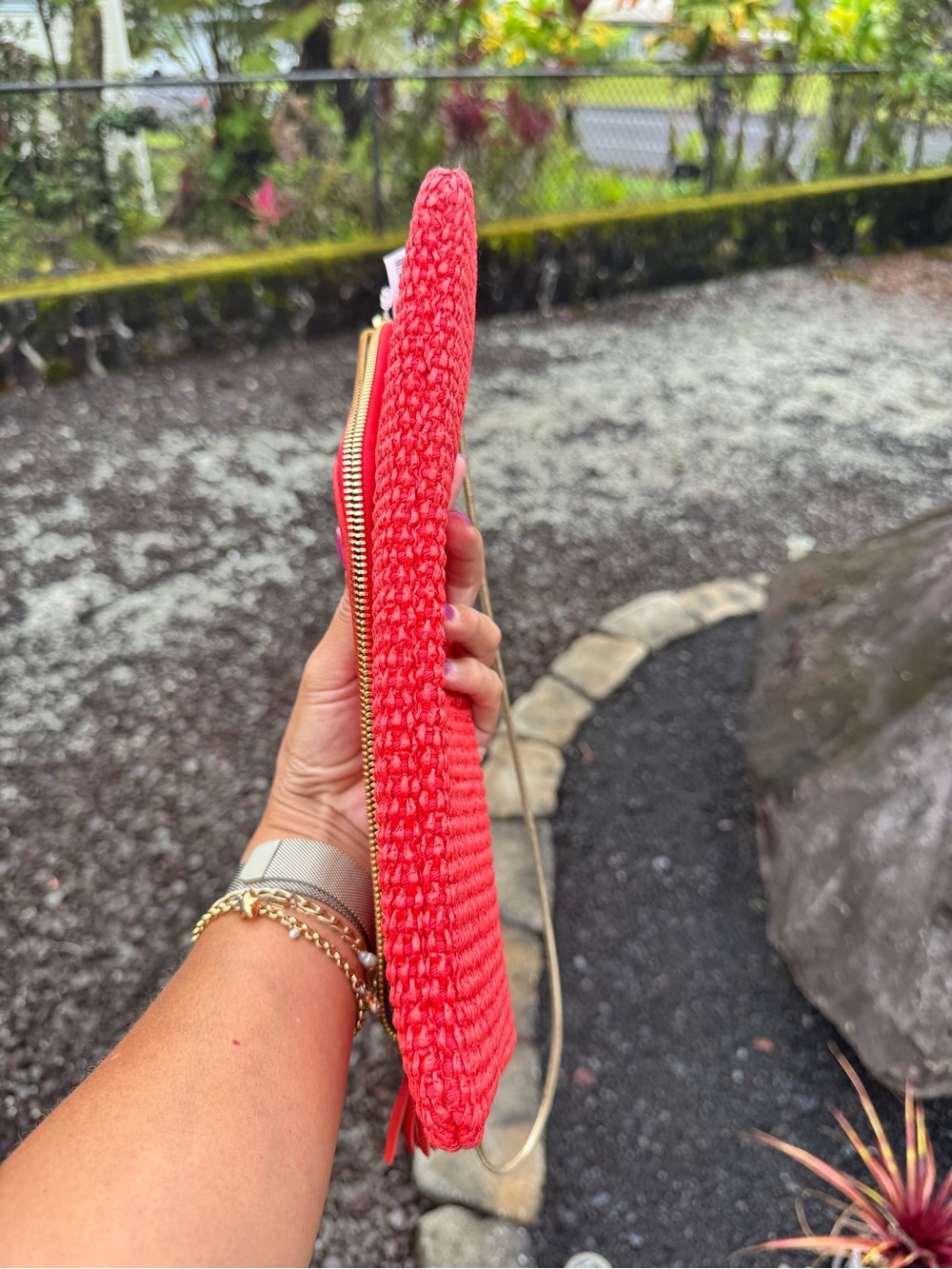 Henri Bendel NWT Deb Slim Asym Straw Clutch Crossbody Red Coral Bag $198 - Picture 12 of 13